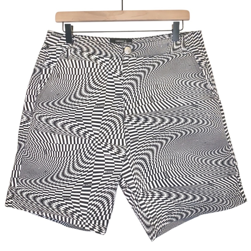 SWIRL PRINT CHECKERED FESTIVAL CHINO SHORTS SIZE 30
